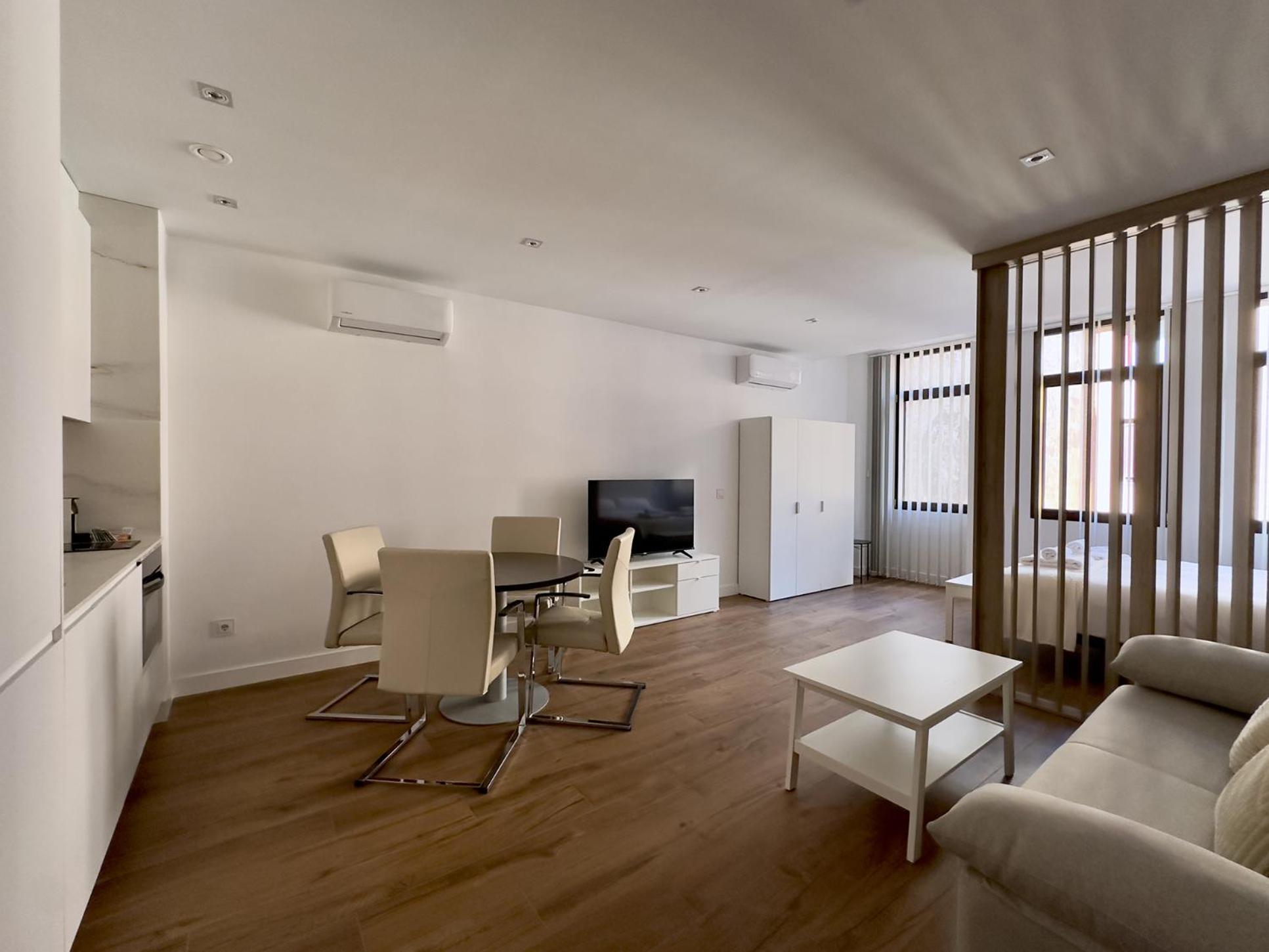 Apartamentos Alfisa Puerta Del Sol — Fotos 3